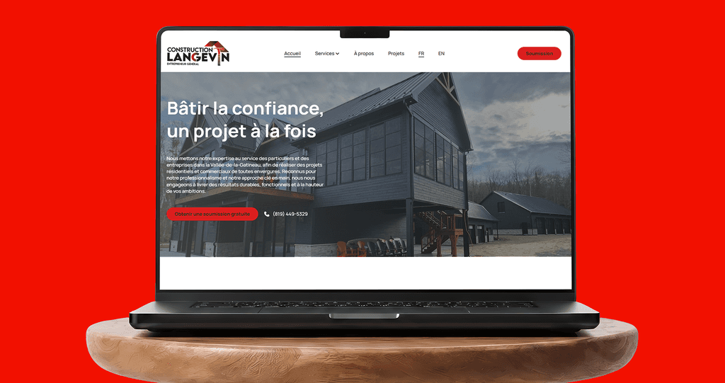 Mockup du site web MIEL (Mes Impôts En Ligne) affiché sur un ordinateur portable — page d'accueil avec le slogan "Simplifiez vos impôts en ligne avec MIEL"