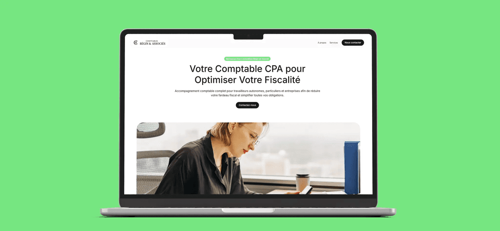 Mockup du site web MIEL (Mes Impôts En Ligne) affiché sur un ordinateur portable — page d'accueil avec le slogan "Simplifiez vos impôts en ligne avec MIEL"